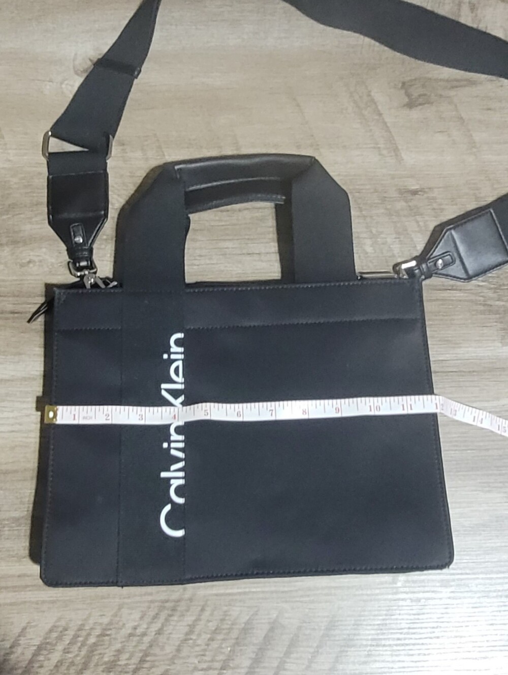 Calvin Klein Black Womens Crossbody Bag